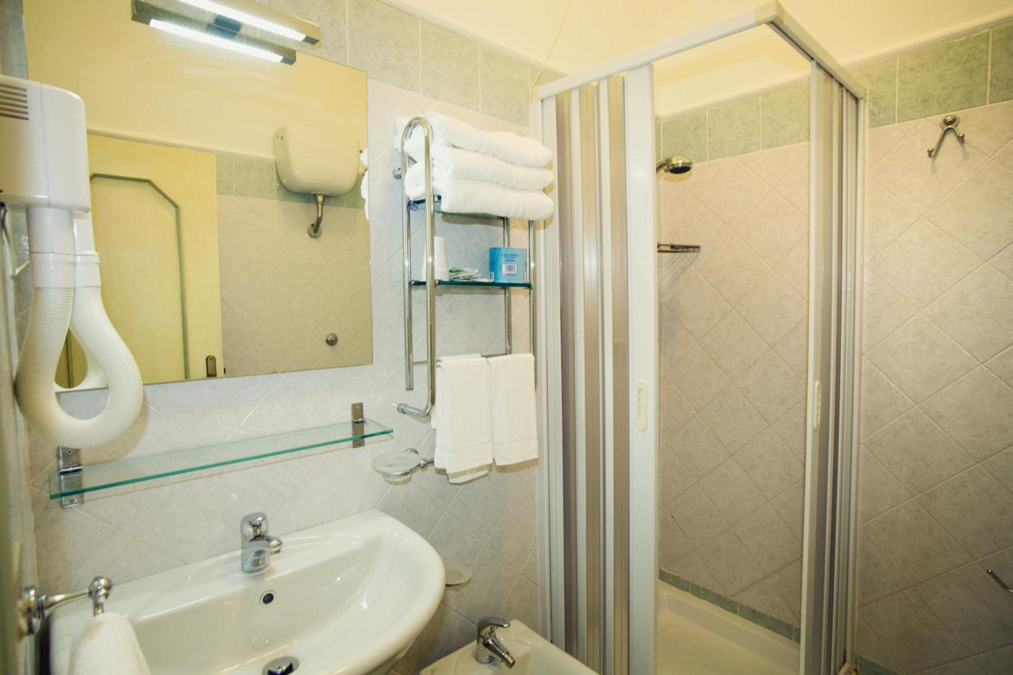 Baia Marticana Residence Hotel Agnone Cilento Ruang foto