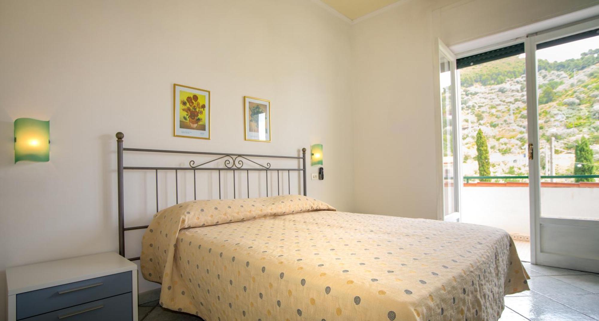 Baia Marticana Residence Hotel Agnone Cilento Ruang foto