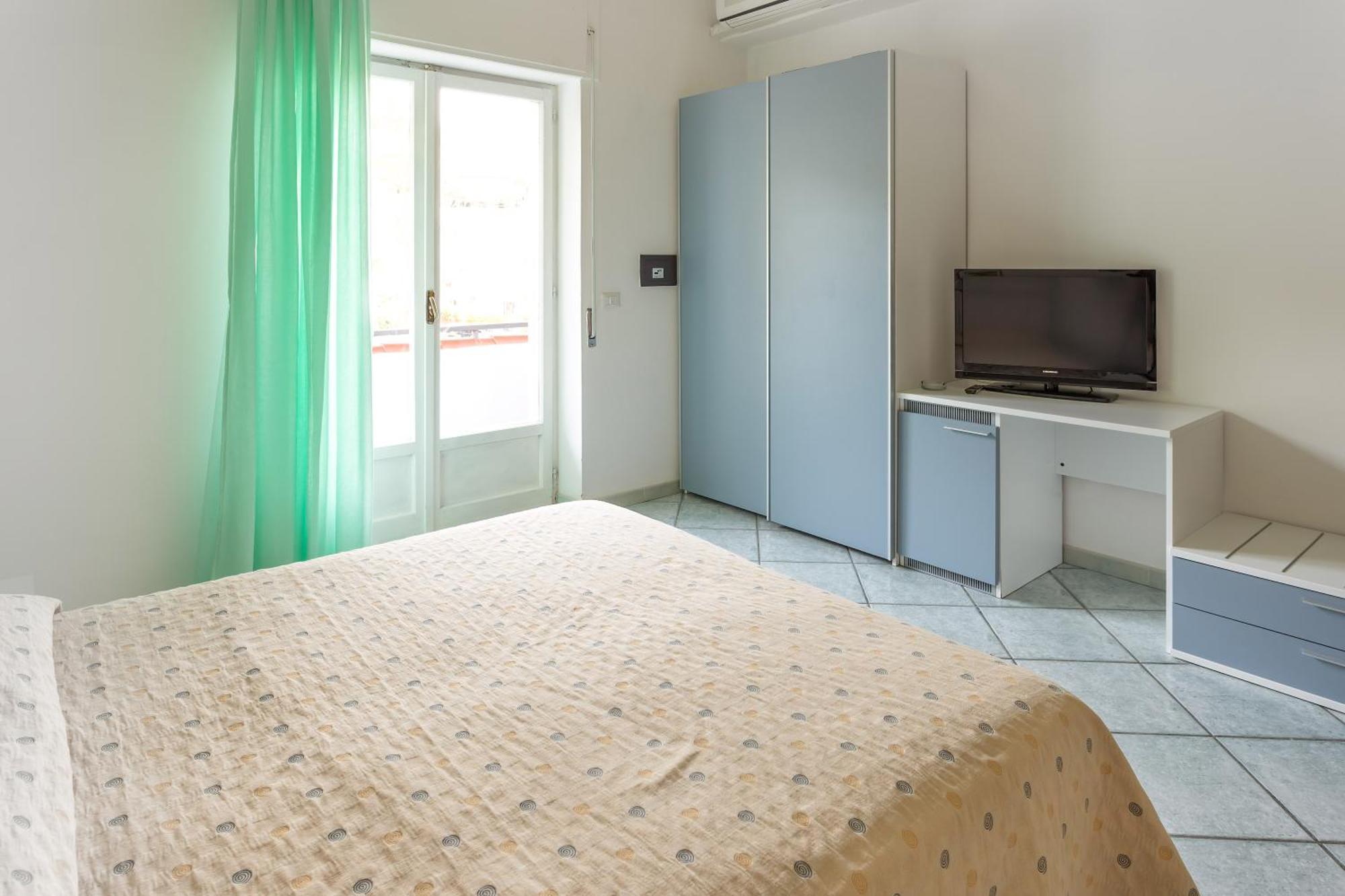 Baia Marticana Residence Hotel Agnone Cilento Ruang foto