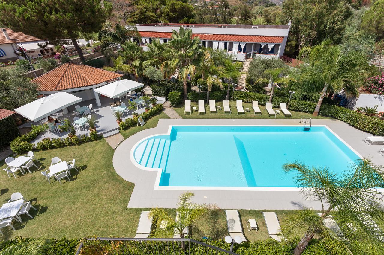 Baia Marticana Residence Hotel Agnone Cilento Bagian luar foto