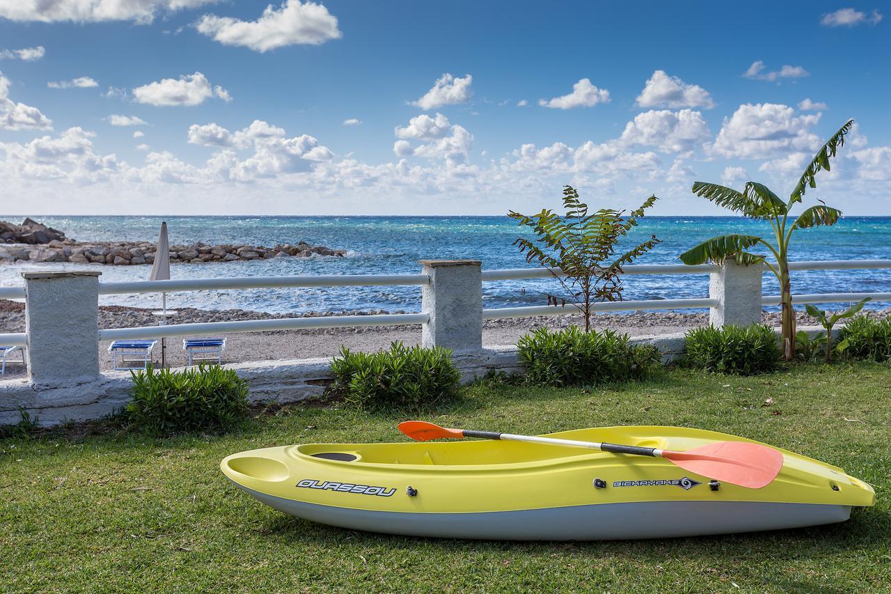 Baia Marticana Residence Hotel Agnone Cilento Bagian luar foto