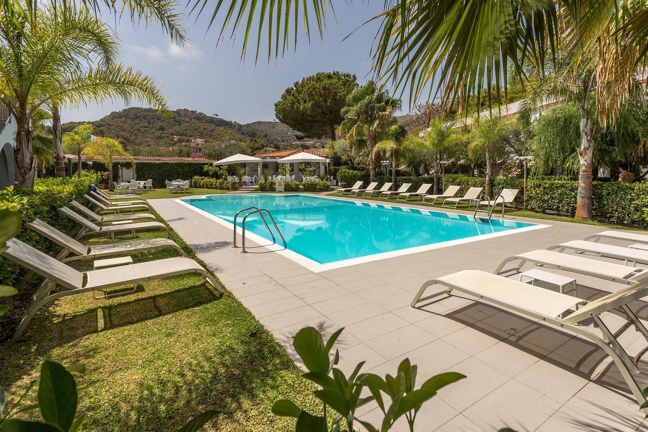 Baia Marticana Residence Hotel Agnone Cilento Bagian luar foto